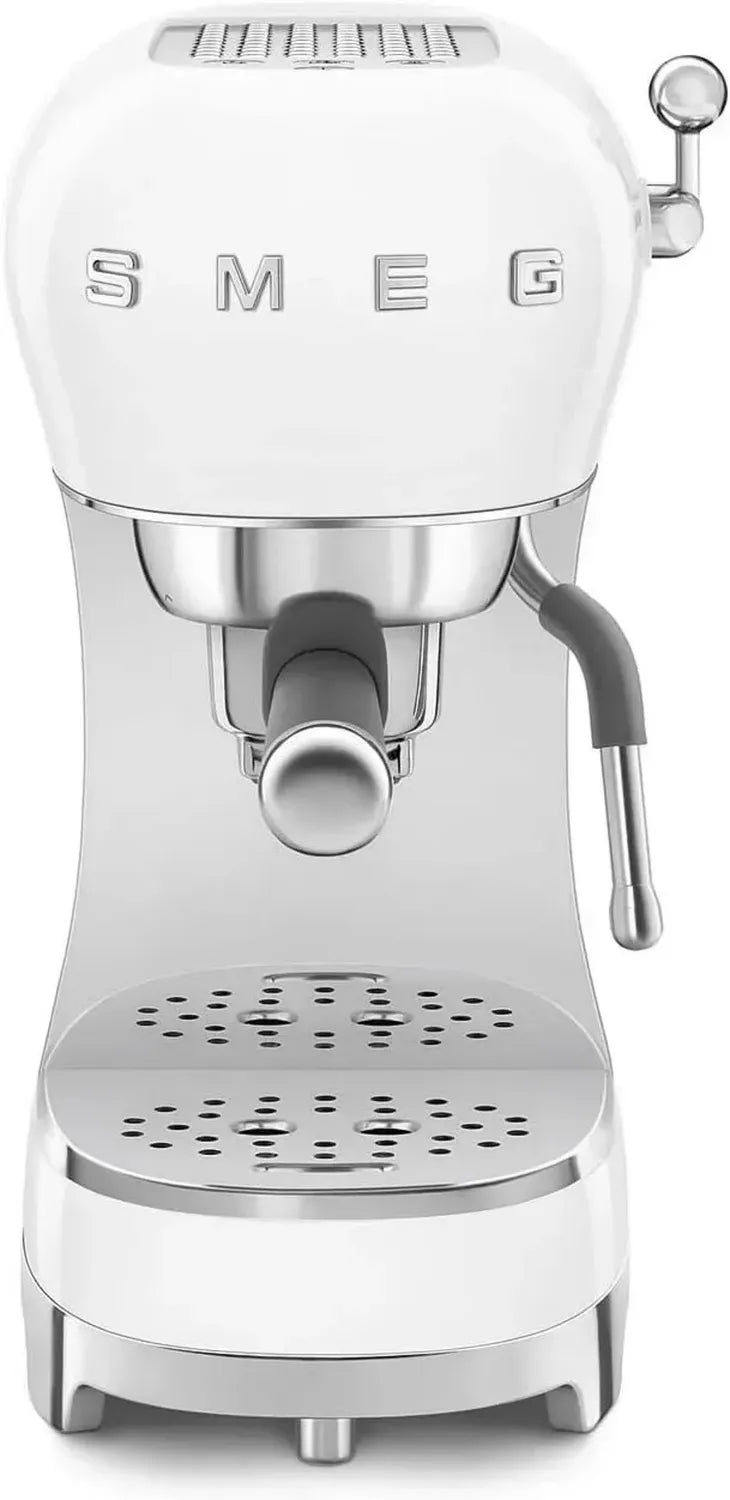 Smeg Espresso-Maschine ECF02WHEU, Cappuccino-Dampf, Thermoblock, 1L Tank, Doppelkaffee, Benutzerfreundlich, 1350W, Weiß