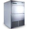 Effiziente ZORRO Eiswürfelmaschine für Gastronomie, 50kg/24h, mit Zubehör